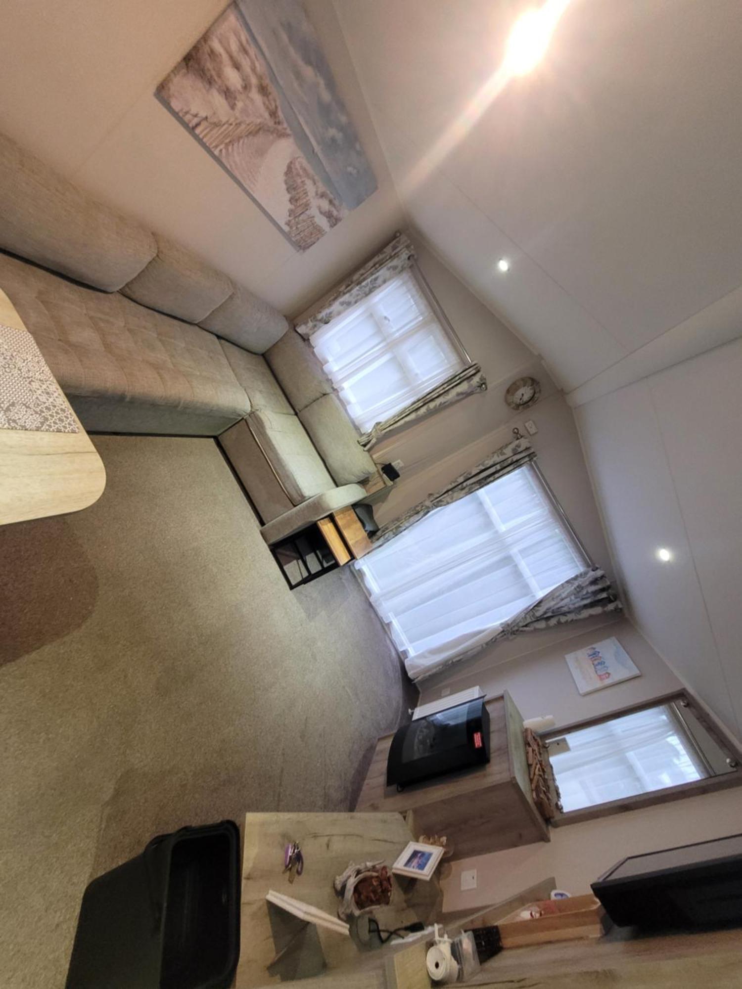 A22 Unity Beach Holiday Resort Unity Brean Sleeps 8 People 3 Bedrooms 1 Pet Stays Free Berrow Extérieur photo
