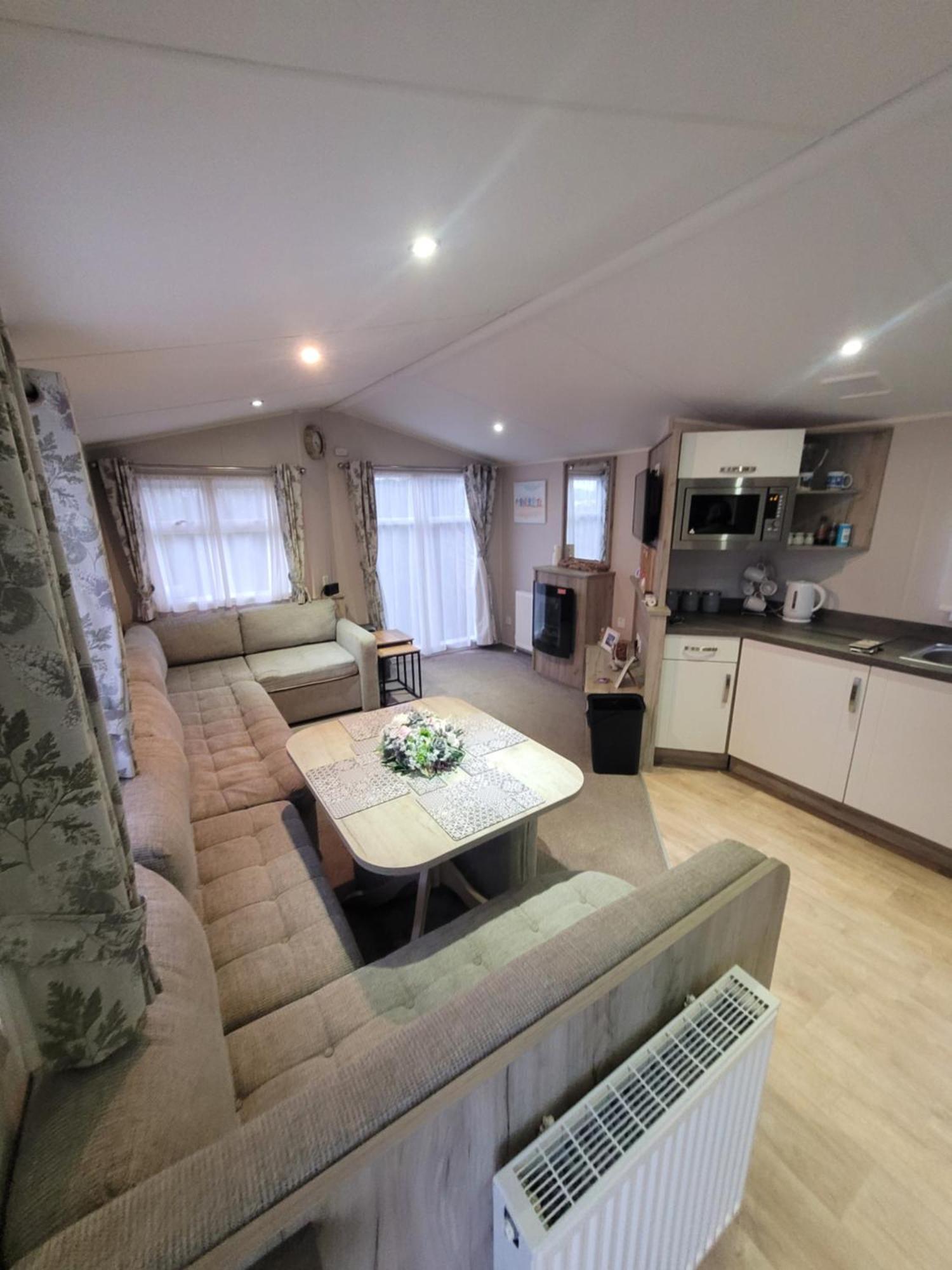 A22 Unity Beach Holiday Resort Unity Brean Sleeps 8 People 3 Bedrooms 1 Pet Stays Free Berrow Extérieur photo