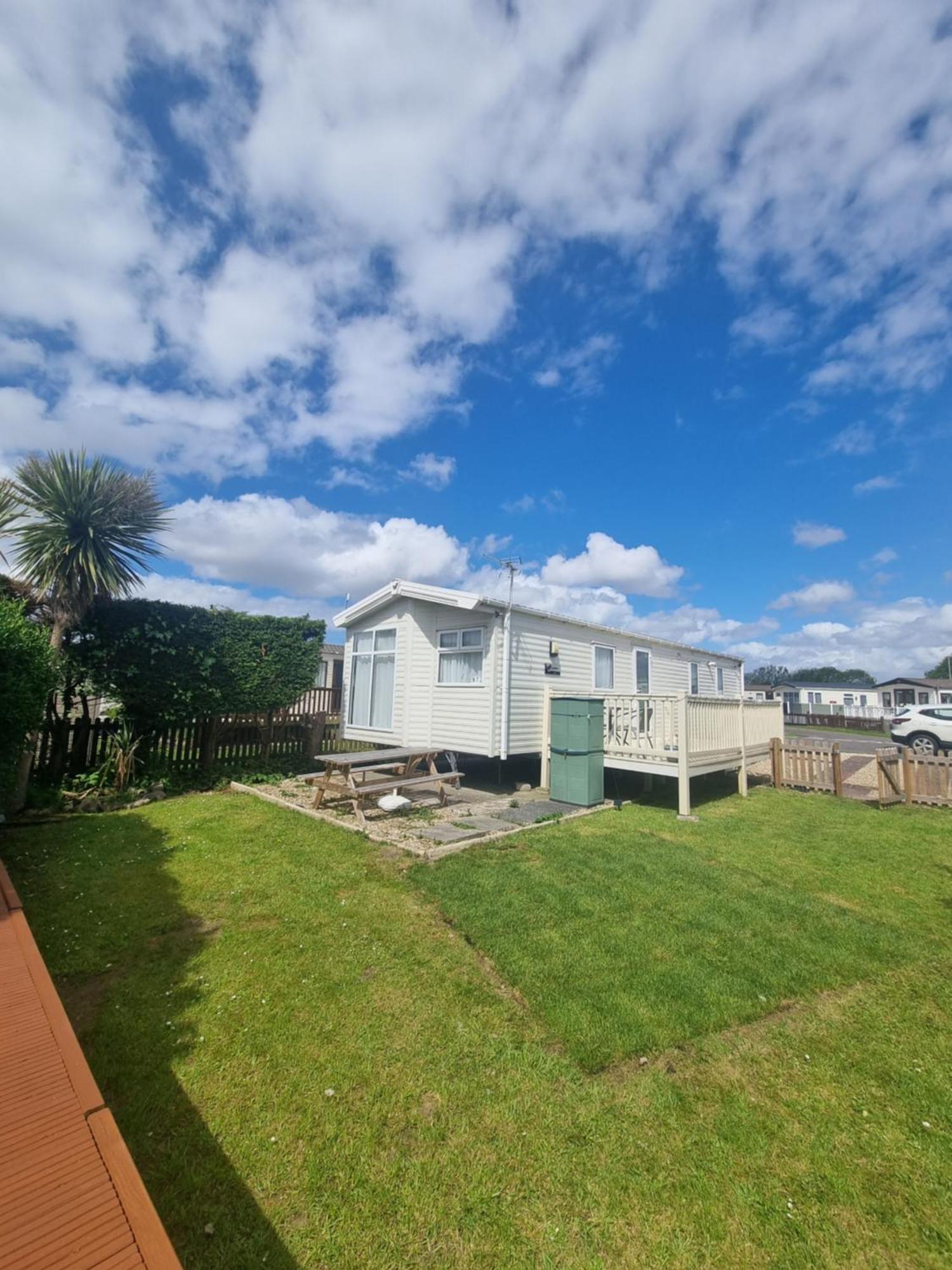 A22 Unity Beach Holiday Resort Unity Brean Sleeps 8 People 3 Bedrooms 1 Pet Stays Free Berrow Extérieur photo