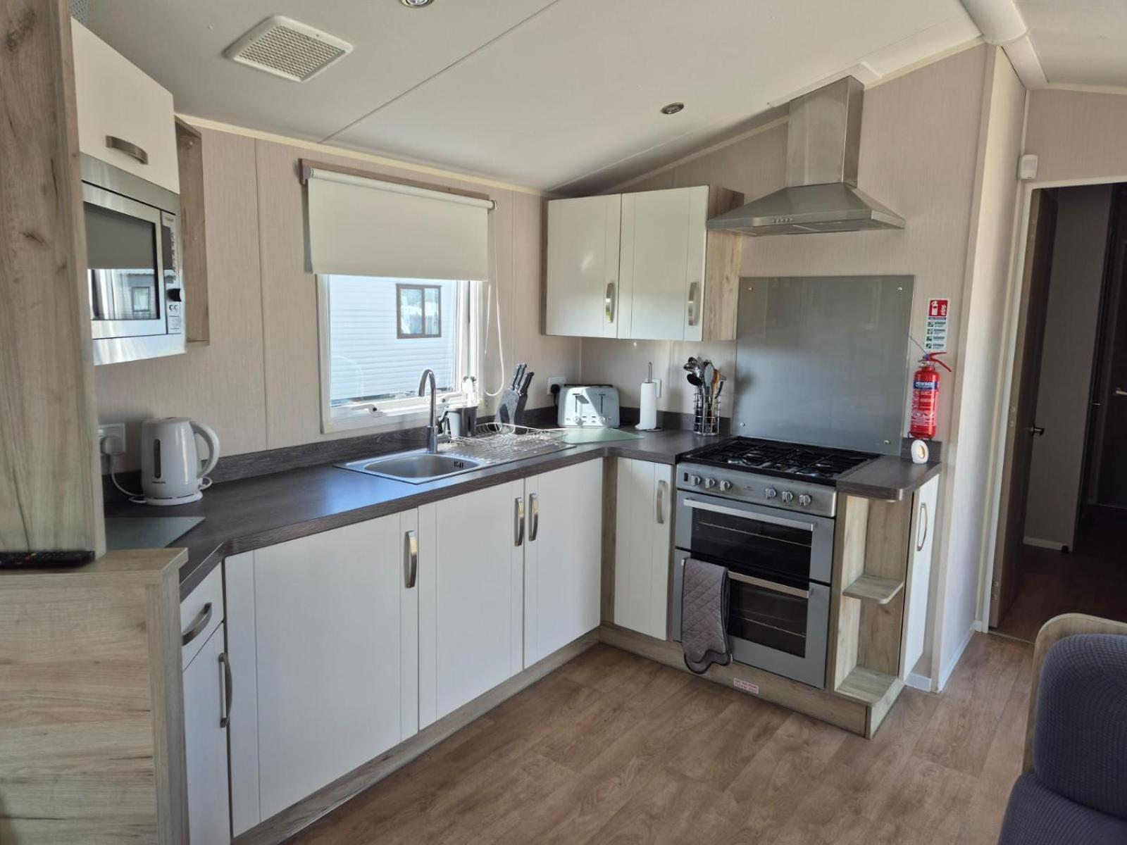 A22 Unity Beach Holiday Resort Unity Brean Sleeps 8 People 3 Bedrooms 1 Pet Stays Free Berrow Extérieur photo
